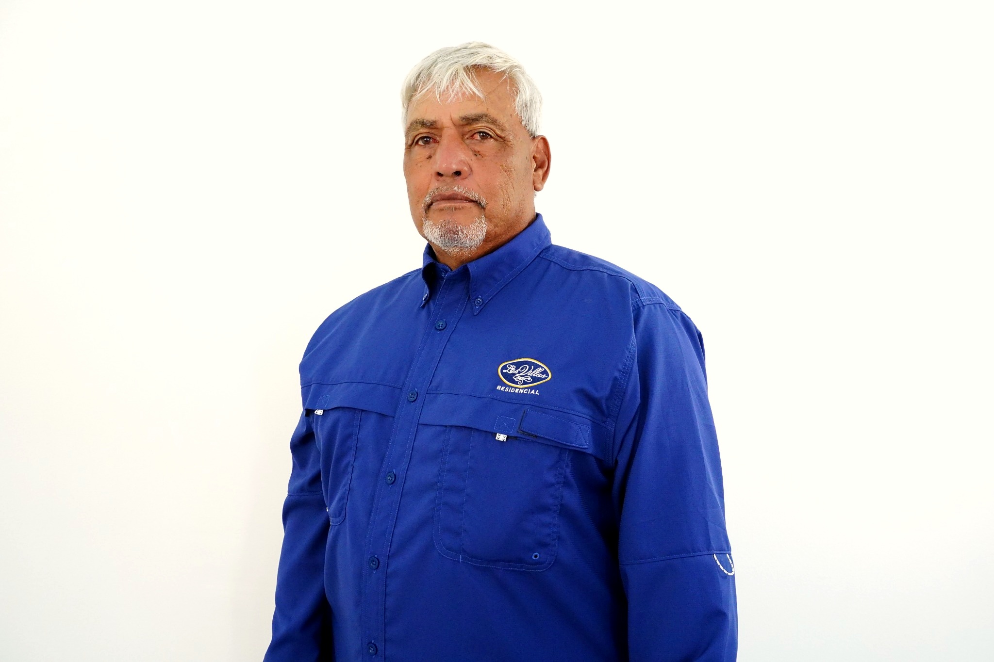 LEOPOLDO BUSTILLOS